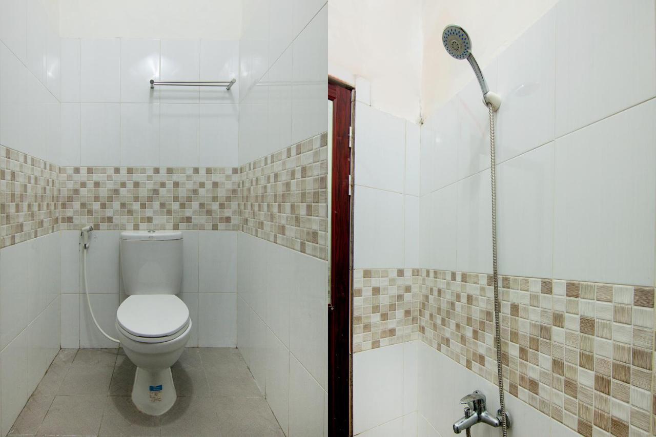 Oyo 2220 Pink'S Guest House Tarutung Экстерьер фото
